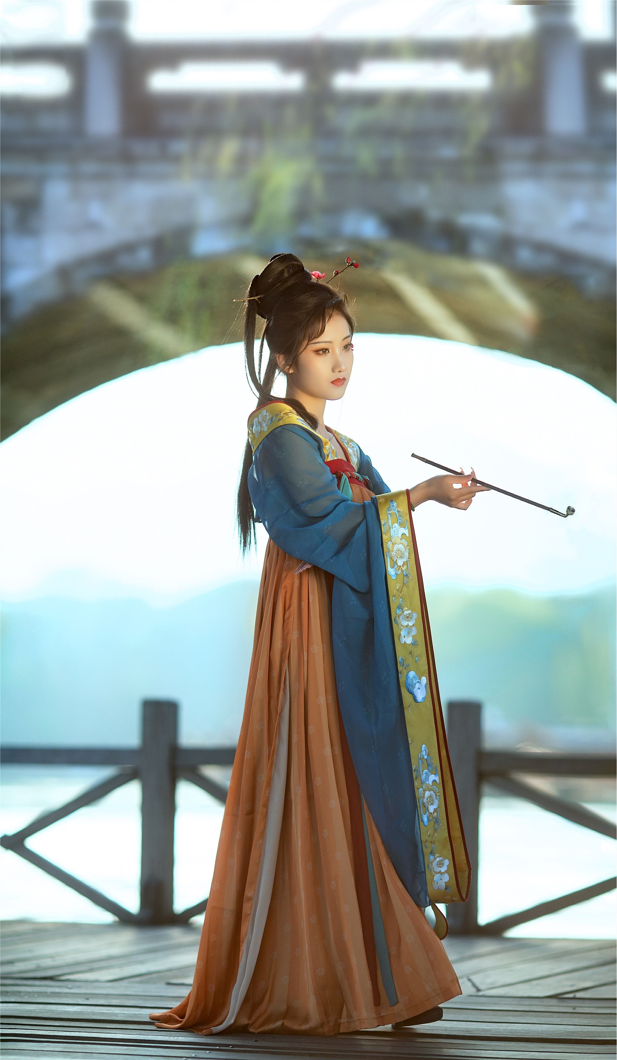 YITUYU艺图语 2021.08.26 枕秋歌 参商